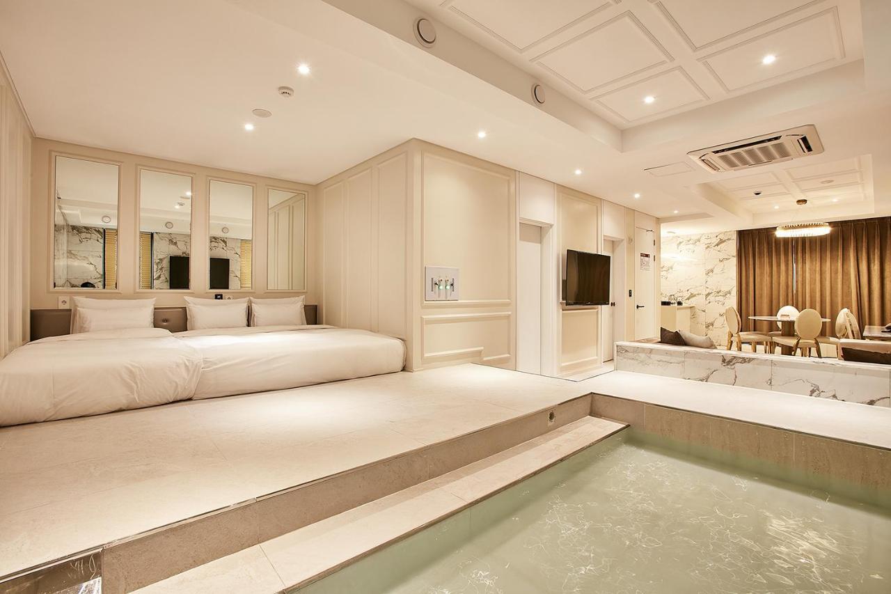 Hotel Wanted Инчон Экстерьер фото