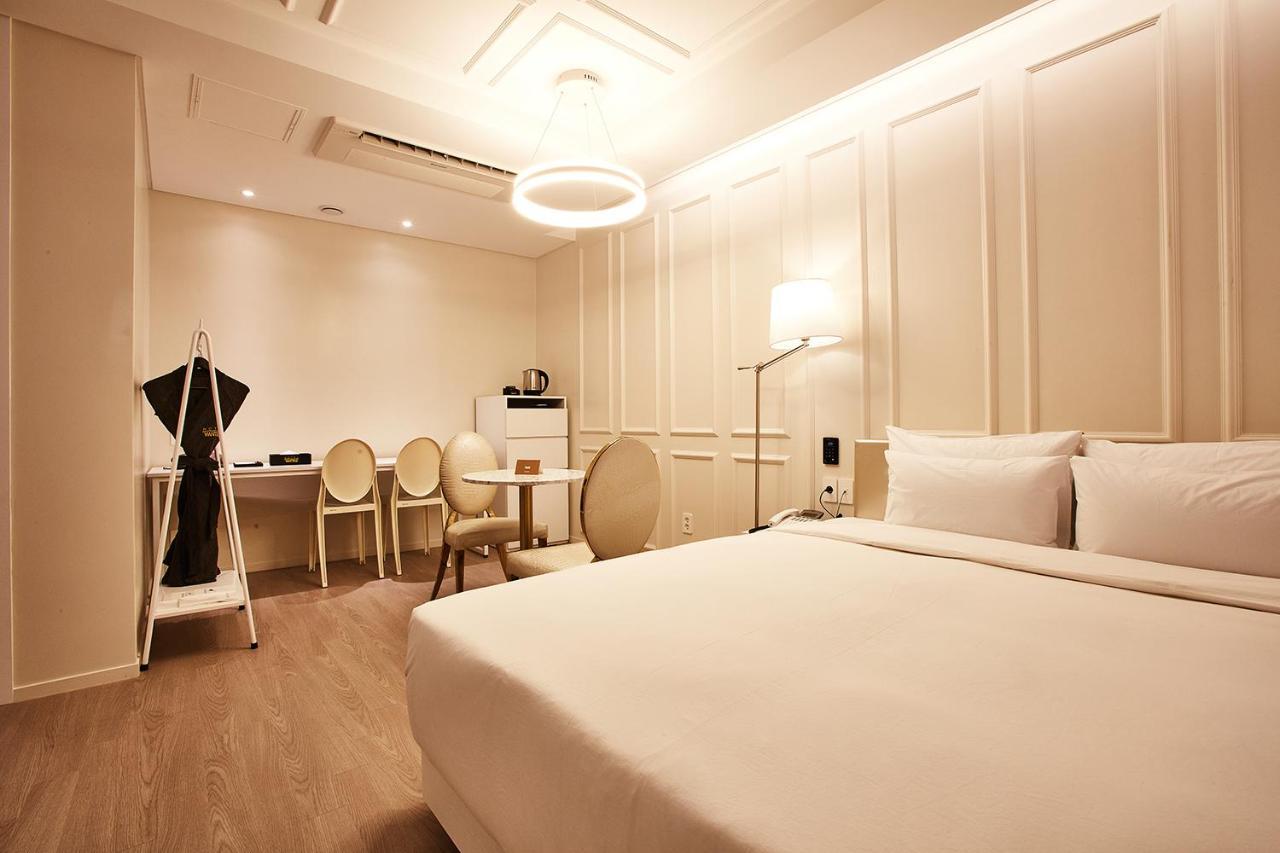 Hotel Wanted Инчон Экстерьер фото
