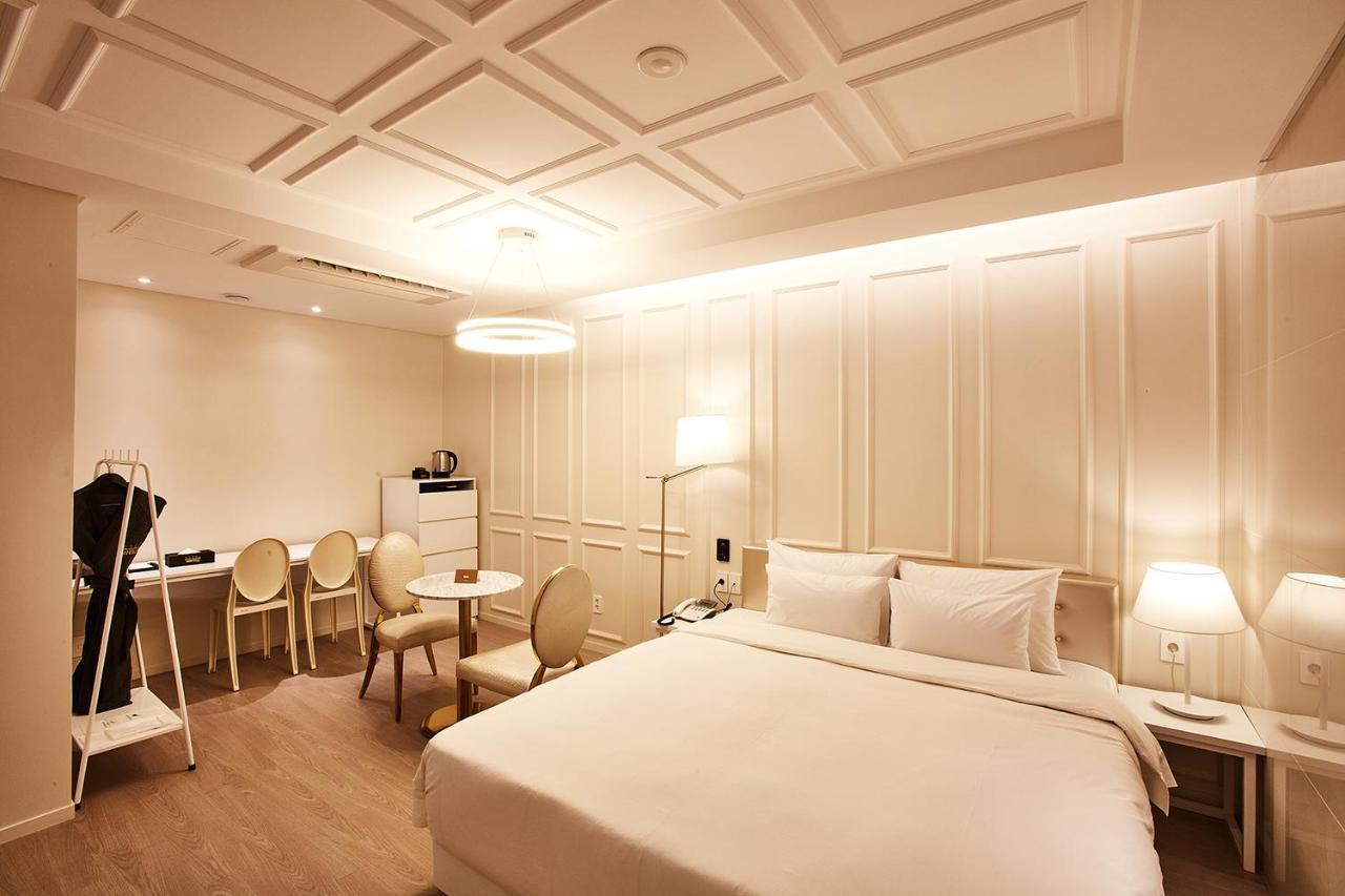 Hotel Wanted Инчон Экстерьер фото