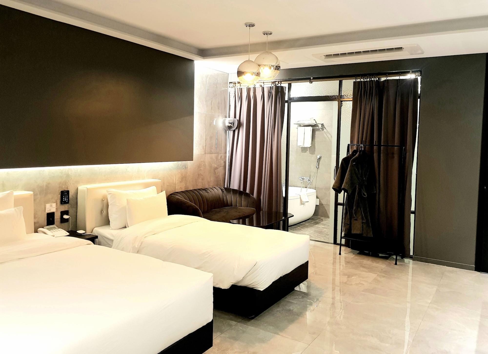 Hotel Wanted Инчон Экстерьер фото
