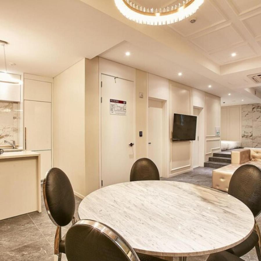 Hotel Wanted Инчон Экстерьер фото